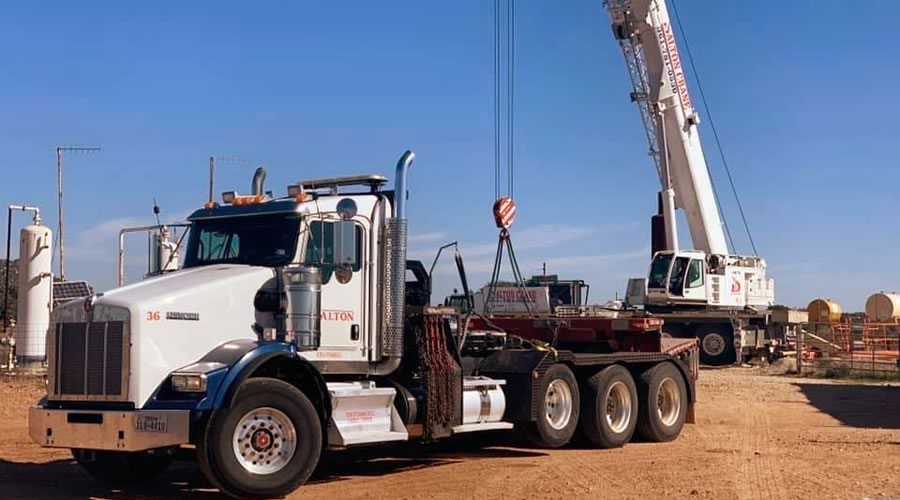Oilfield equipment trucking company in Texas Oilfield equipment trucking company in Texas